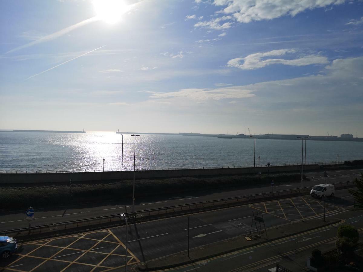 Whole Flat Next To Dover Port With Parking Kültér fotó