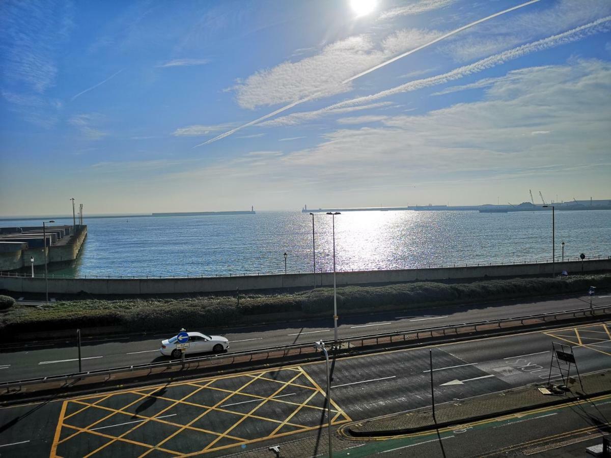 Whole Flat Next To Dover Port With Parking Kültér fotó